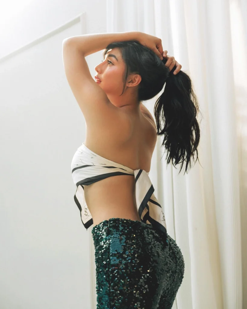 Jane De Leon in hot51