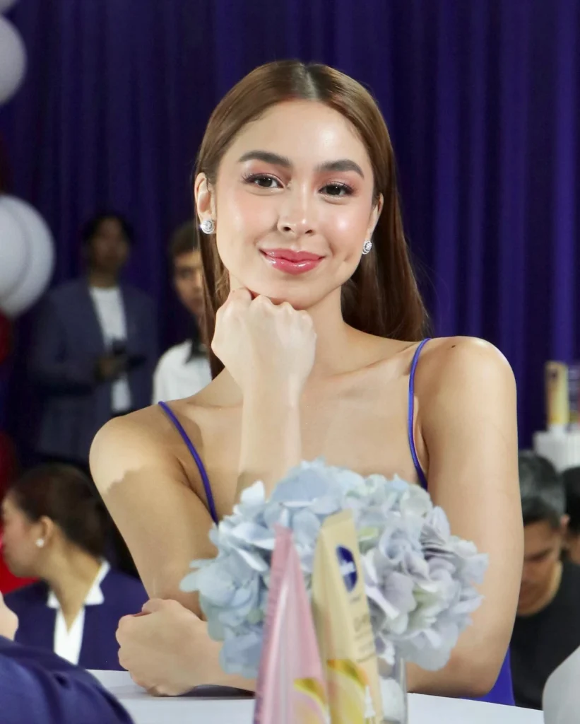 Julia Barretto,hot51live