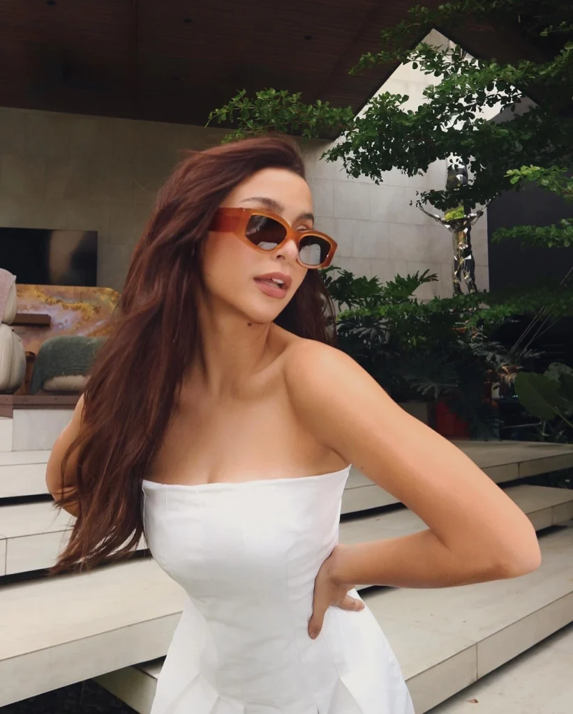 Yassi Pressman,hot51live