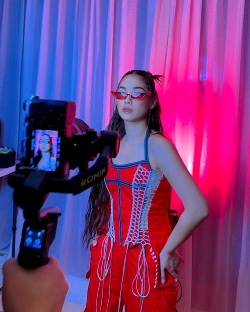Bea Allonzo.hot51live