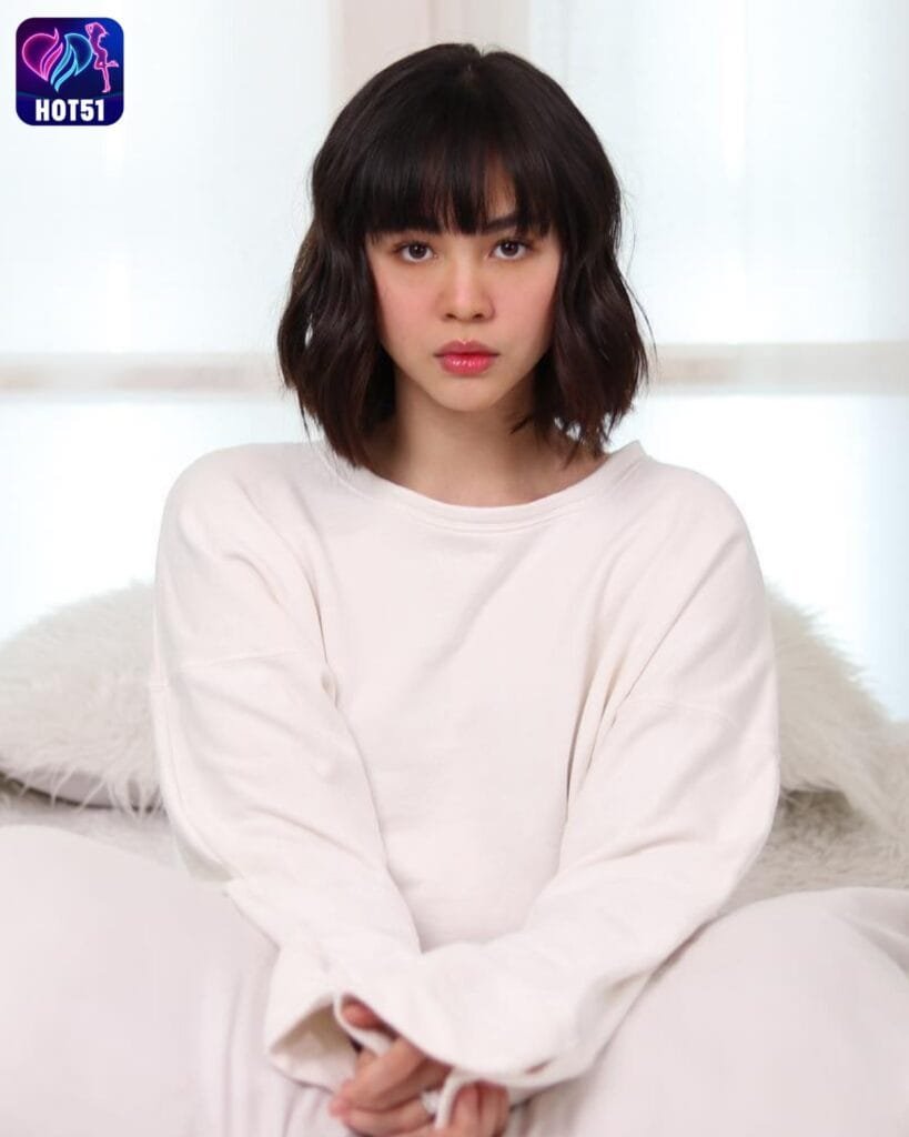 Janella Salvador.hot51live
