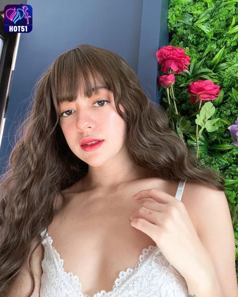 Sue Ramirez,hot51live