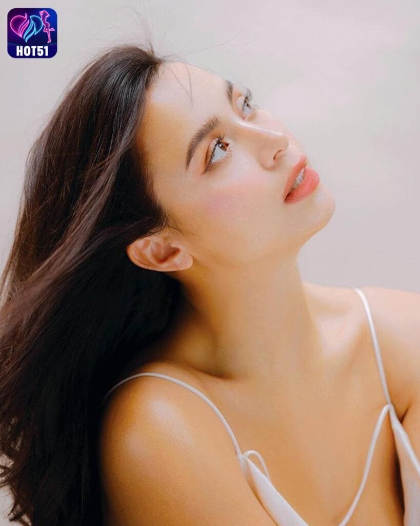 Yassi Pressman,hot51live