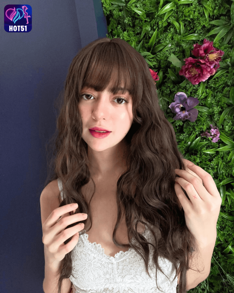 Sue Ramirez,hot51live